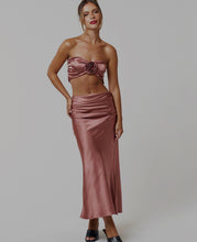 Load image into Gallery viewer, Dusty Rose Satin Maxi Set