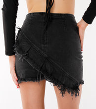 Load image into Gallery viewer, Black Zipper Ruffle Denim Skirt
