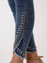 Load image into Gallery viewer, Lure Crystal Studded Denim Jeans
