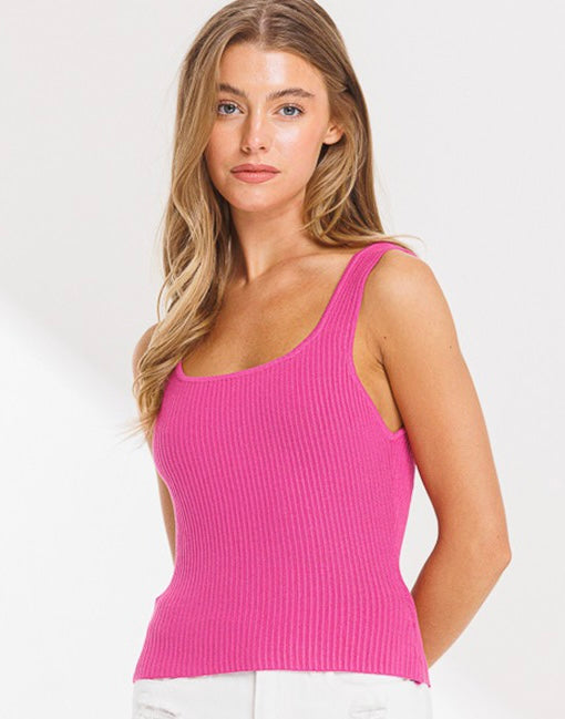 Arzia Tank Top in Pink
